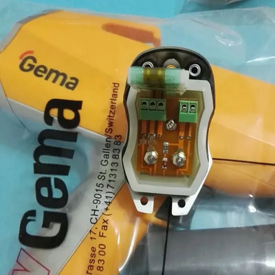 1002100 آلة رذاذية لطلاء المسحوق كاملة Gema Optiselect Gm02 مع كابل 6m