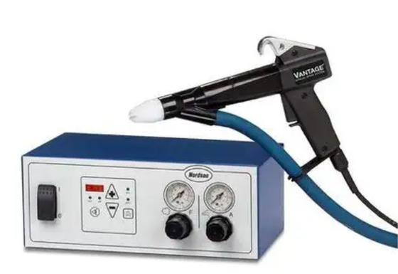 ماكينة رش طلاء مسحوق كهرباء يدوية من Nordson Vantage